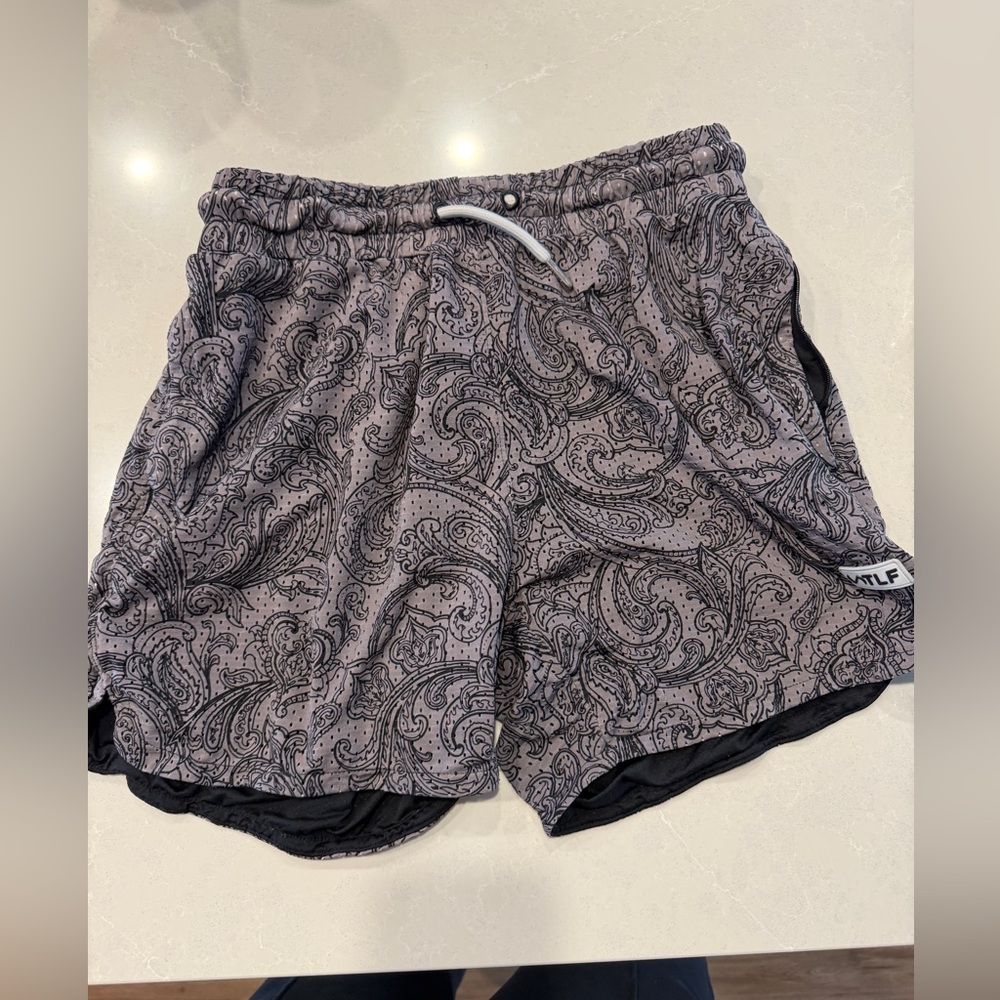 TLF Men's Paisley Athletic Shorts - Black